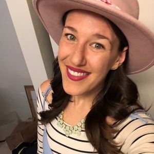 Meet your Posher, Sarah